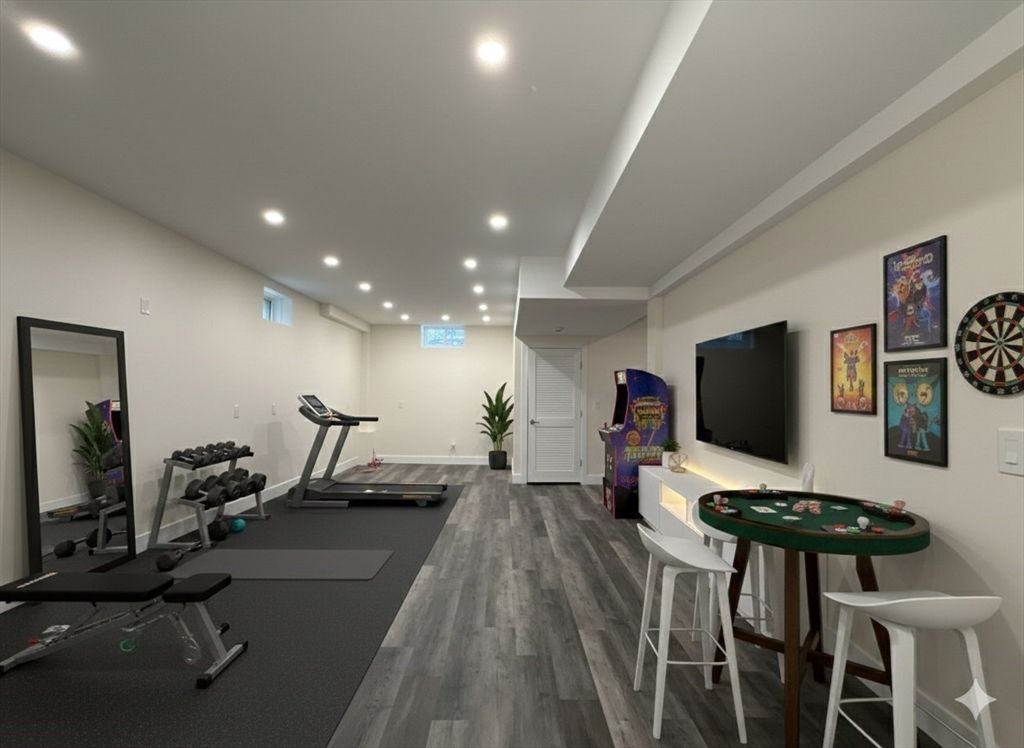 Fitness Equipment, Game Room, Interior, Recessed Lighting, Wood Texture Flooring