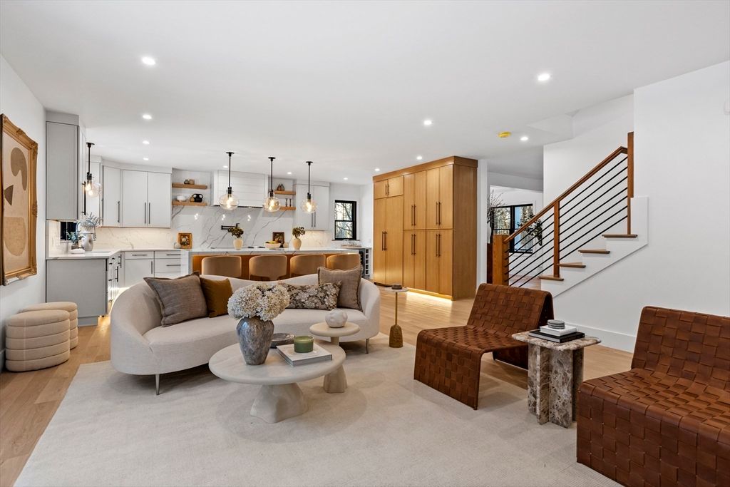 Interior, Kitchen, Living room, Marble Walls, Pendant Lights, Recessed Lighting, Wood Texture Flooring