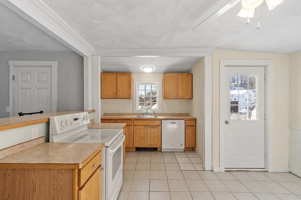 Interior, Kitchen, Washer