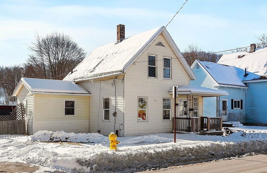 Exterior, Solar Panels