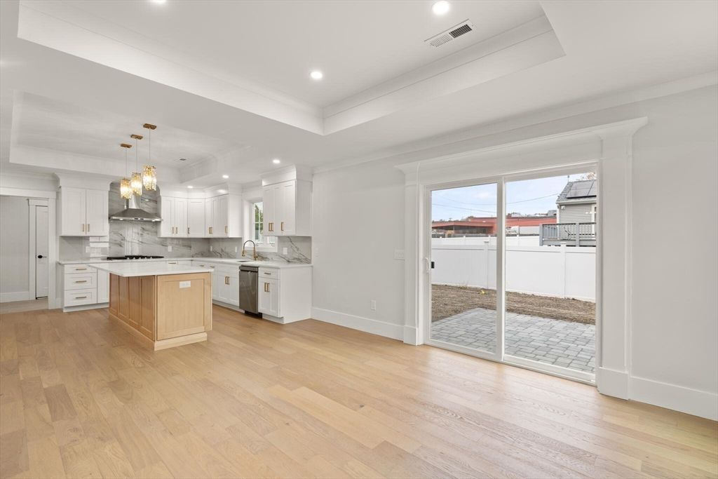 Chandelier, Interior, Kitchen, Pendant Lights, Recessed Lighting, Wood Texture Flooring