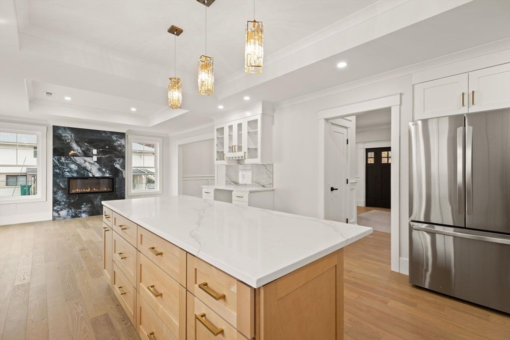 Fireplace, Interior, Kitchen, Pendant Lights, Recessed Lighting, Stainless Steel Appliances, Wood Texture Flooring