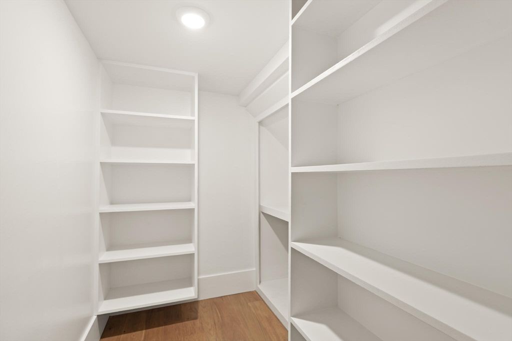 Interior, Recessed Lighting, Walk-in Closets, Wood Texture Flooring