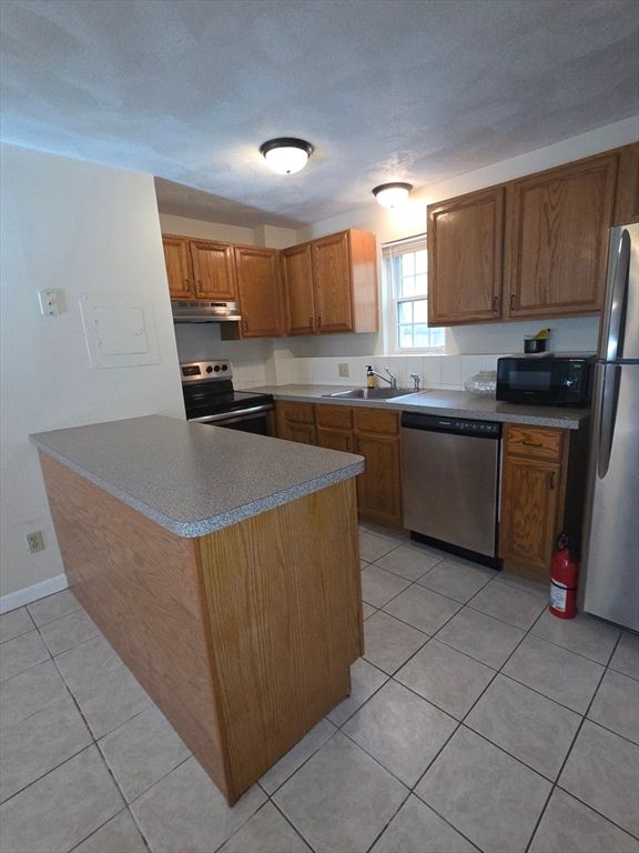 Interior, Kitchen, Stainless Steel Appliances
