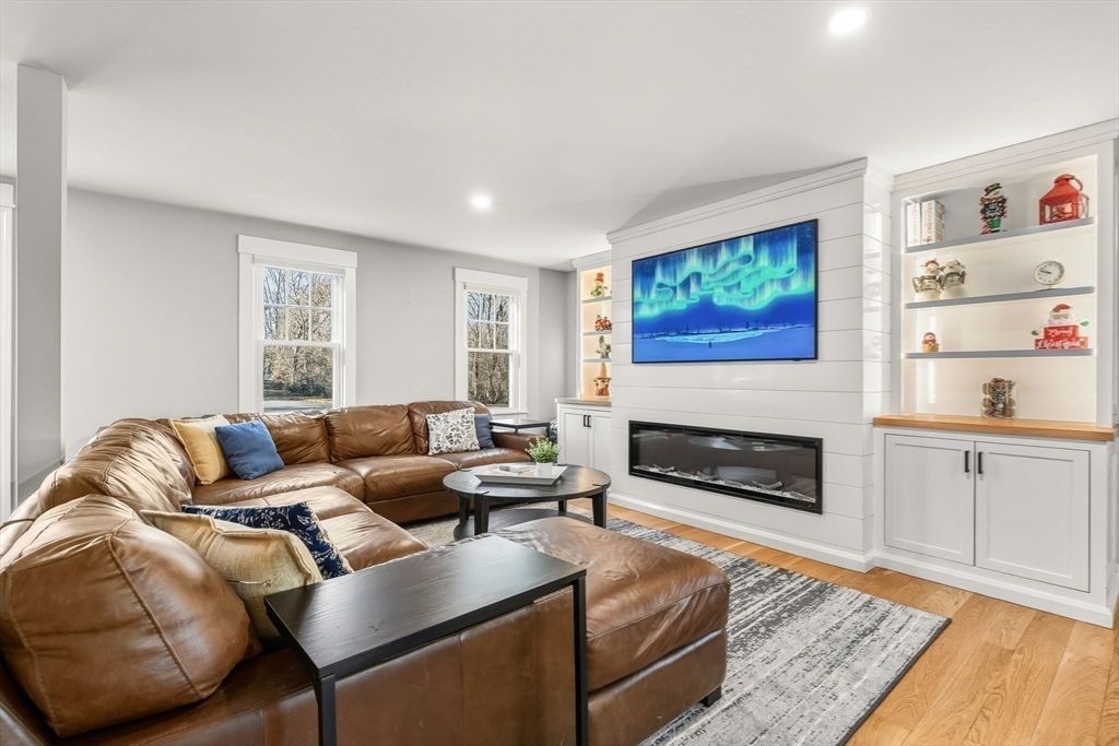 Fireplace, Interior, Living room, Recessed Lighting, Wood Texture Flooring