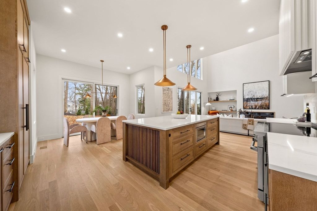Dining room, Interior, Kitchen, Pendant Lights, Recessed Lighting, Wood Texture Flooring