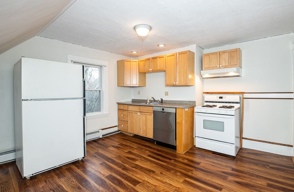 Interior, Kitchen, Wood Texture Flooring