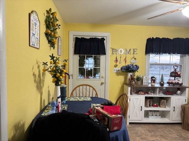 Dining room, Interior