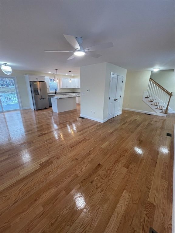 Empty room, Interior, Kitchen, Wood Texture Flooring