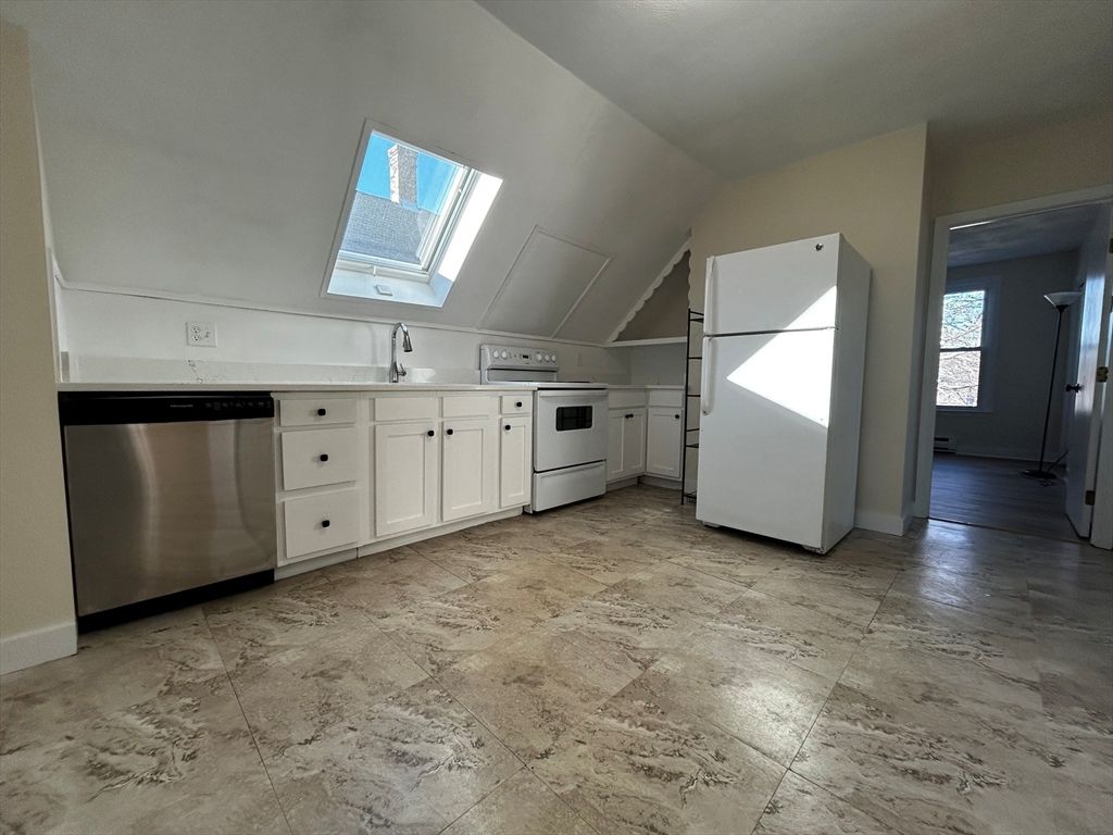Interior, Kitchen, Stainless Steel Appliances, Washer
