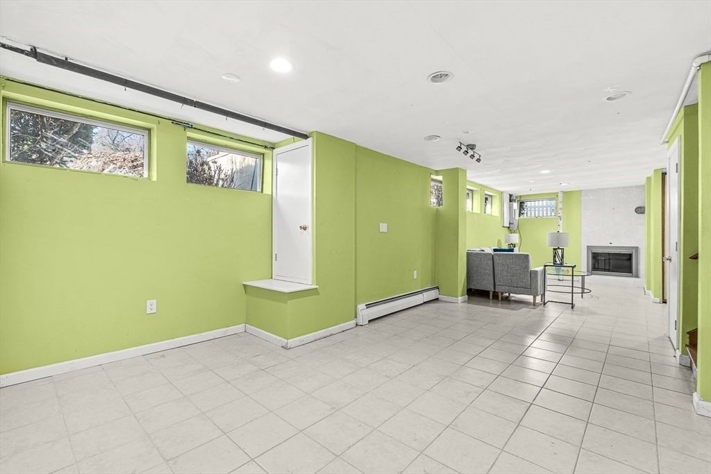 Fireplace, Interior, Recessed Lighting