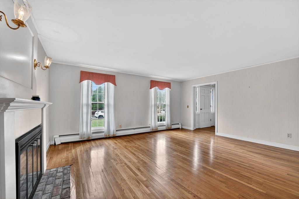 Empty room, Fireplace, Interior, Wood Texture Flooring