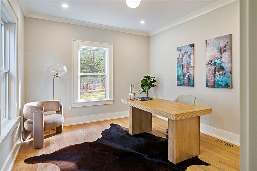 Home Office, Interior, Recessed Lighting, Wood Texture Flooring