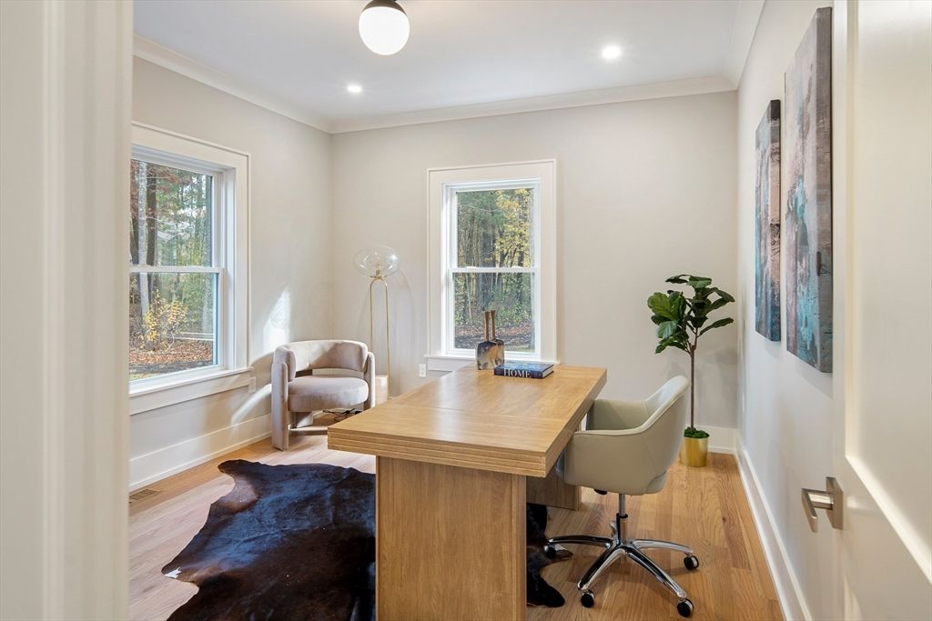 Home Office, Interior, Recessed Lighting, Wood Texture Flooring