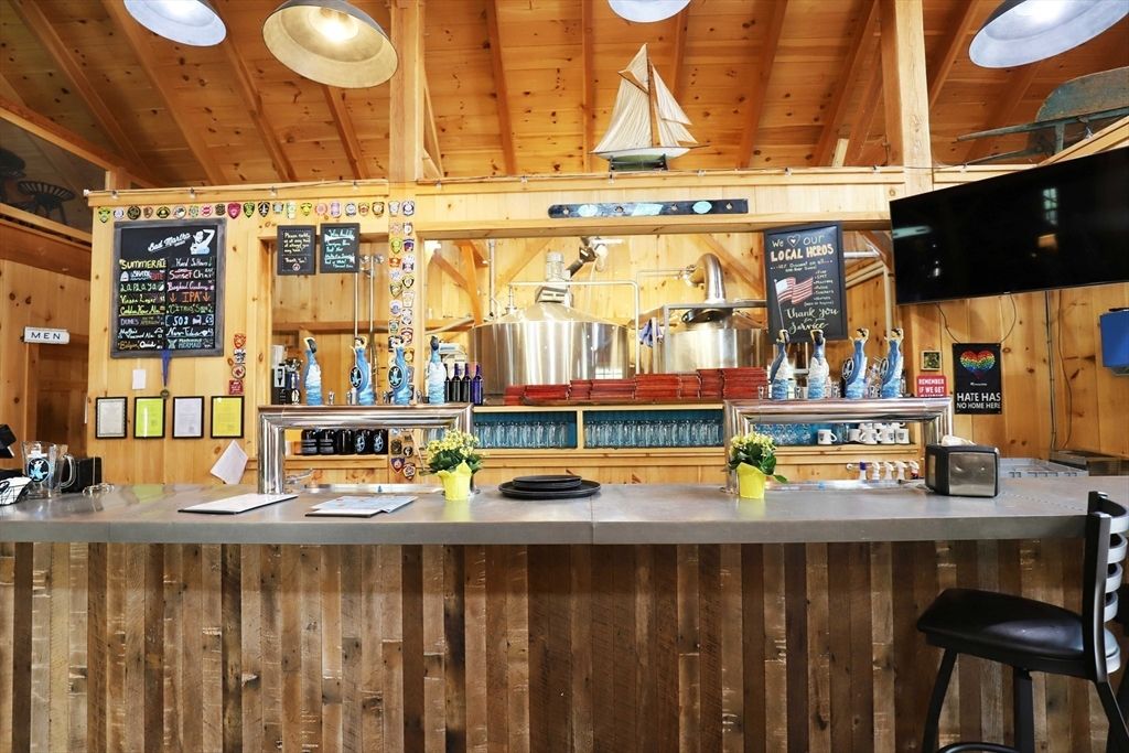 Interior, Kitchen, Wooden Ceilings, Wooden Walls