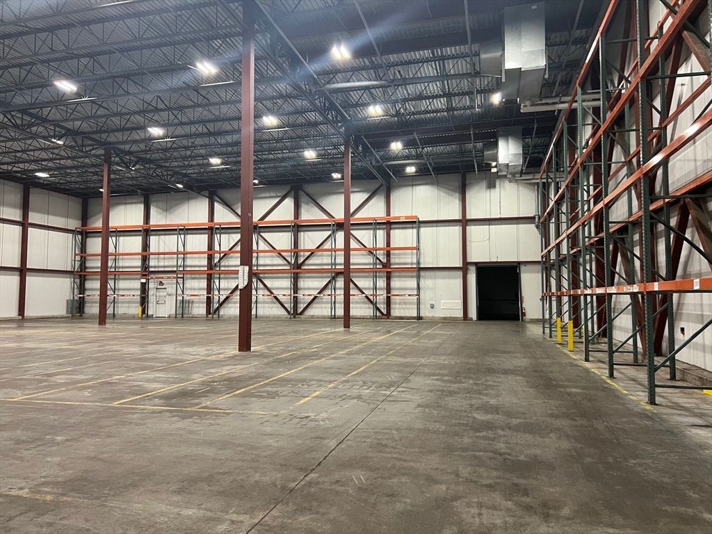 Garage, Interior, Recessed Lighting