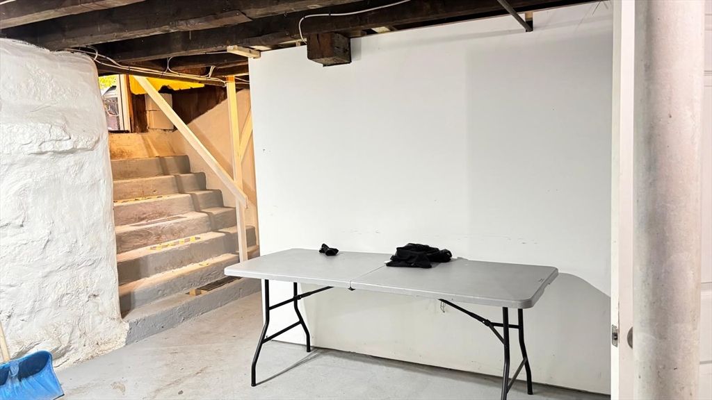 Interior, Wooden Beams