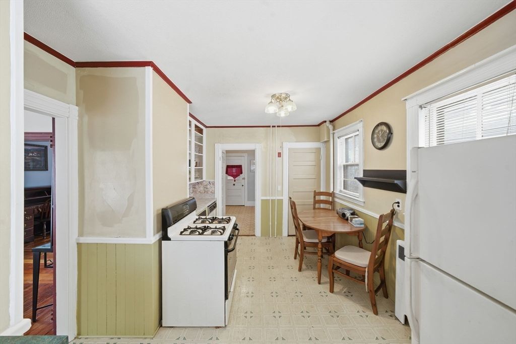 Dining room, Interior, Wood Texture Flooring