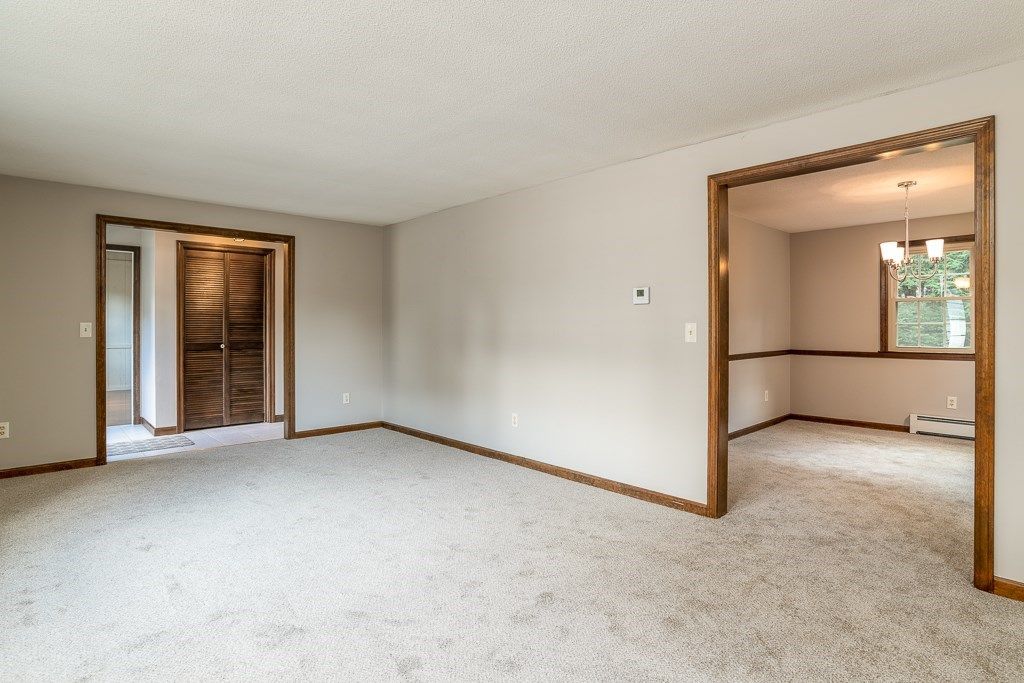 Chandelier, Empty room, Interior