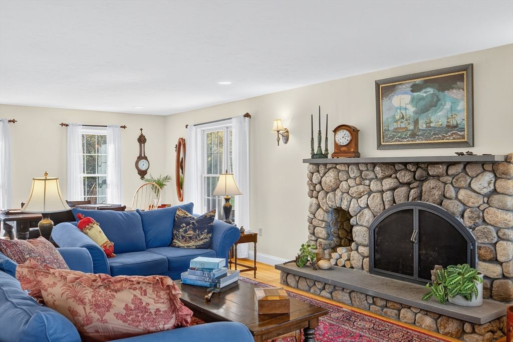 Fireplace, Interior, Living room, Wood Texture Flooring