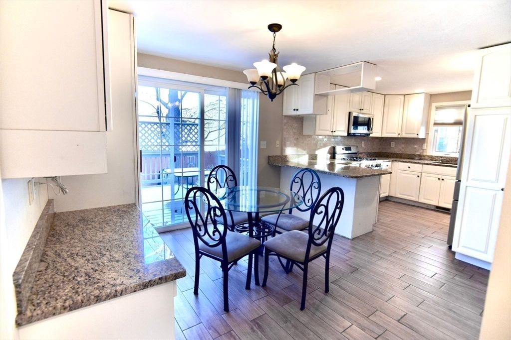 Chandelier, Dining room, Interior, Kitchen, Wood Texture Flooring