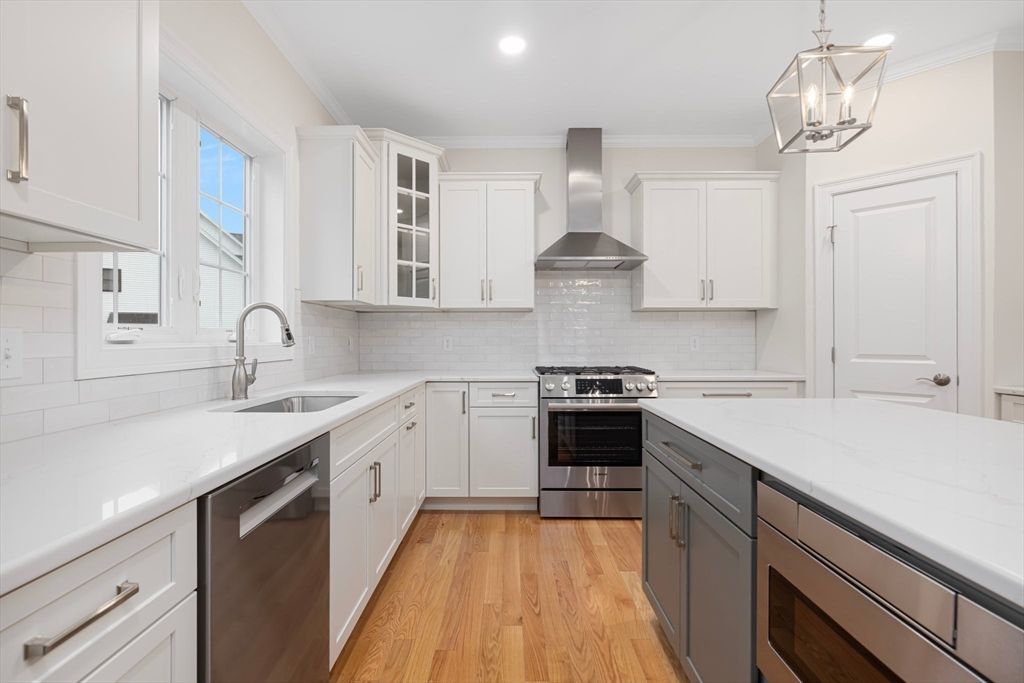 Interior, Kitchen, Pendant Lights, Recessed Lighting, Stainless Steel Appliances, Wood Texture Flooring
