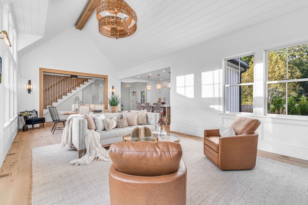 Dining room, Interior, Living room, Pendant Lights, Wood Texture Flooring