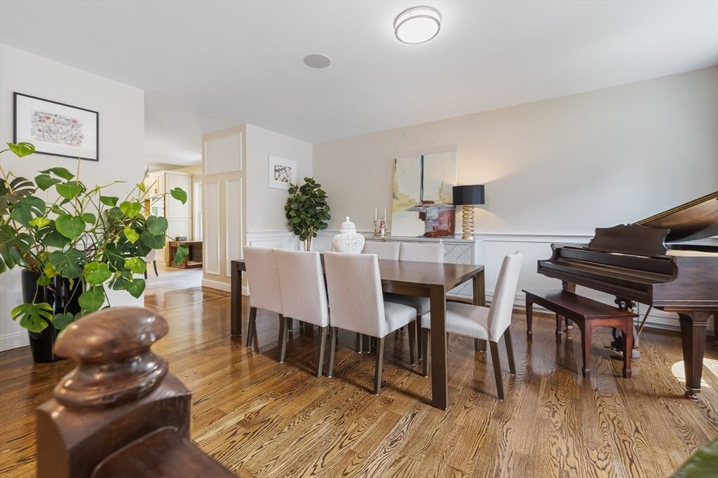 Dining room, Interior, Piano, Wood Texture Flooring
