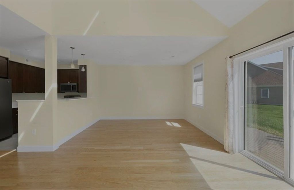 Empty room, Interior, Kitchen, Pendant Lights, Wood Texture Flooring