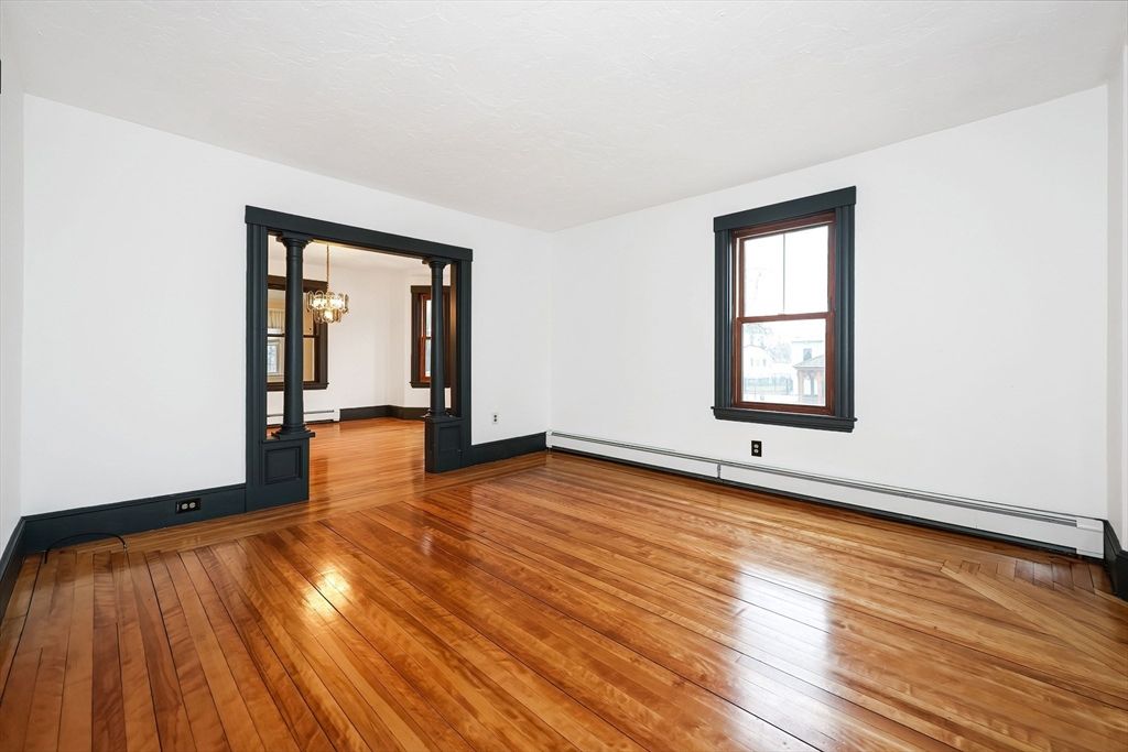 Chandelier, Empty room, Interior, Wood Texture Flooring