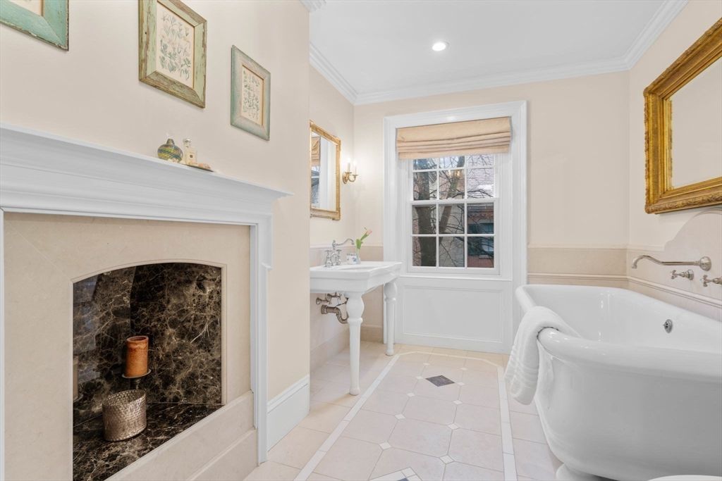 Bathroom, Fireplace, Interior, Recessed Lighting