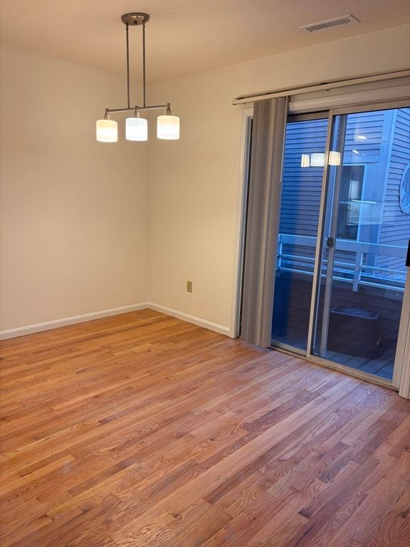 Empty room, Interior, Pendant Lights, Wood Texture Flooring