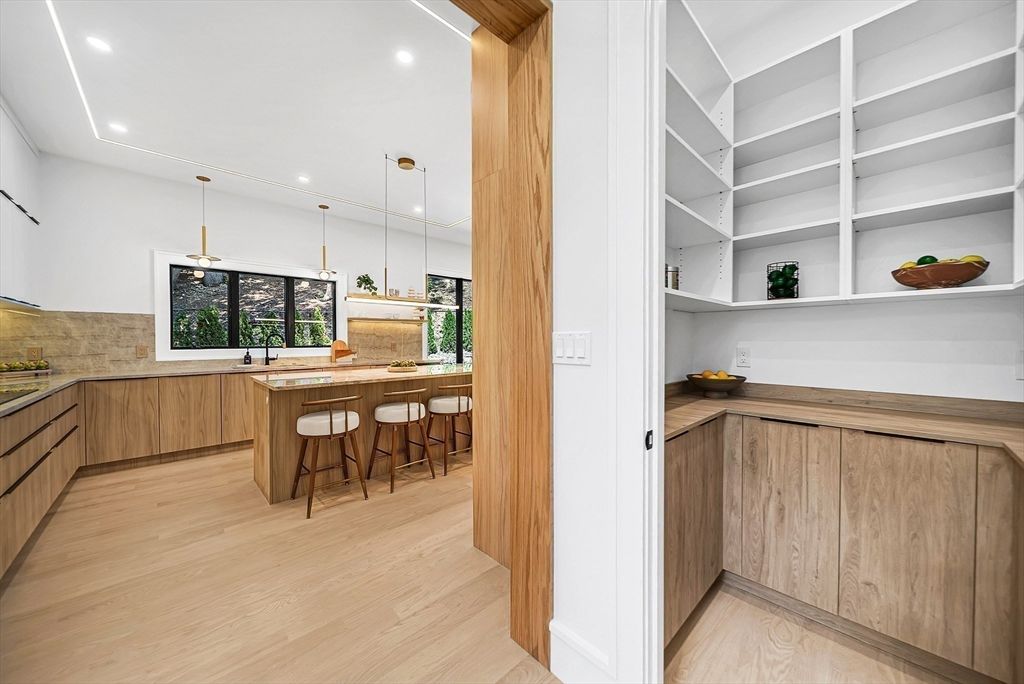 Interior, Kitchen, Pendant Lights, Recessed Lighting, Wood Texture Flooring