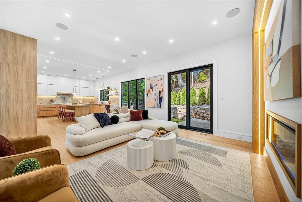 Interior, Kitchen, Living room, Pendant Lights, Recessed Lighting, Wood Texture Flooring