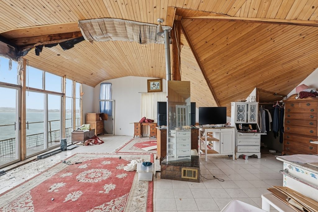 Interior, Water, Wooden Beams, Wooden Ceilings, Wooden Walls