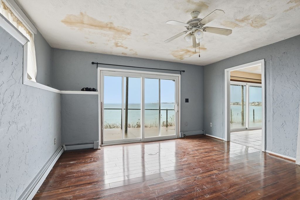 Empty room, Interior, Water, Wood Texture Flooring