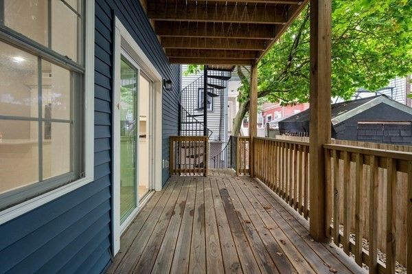 Exterior, Wood Texture Flooring