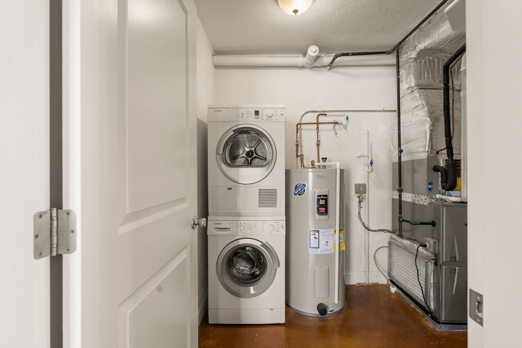 Interior, Utility Closets, Washer