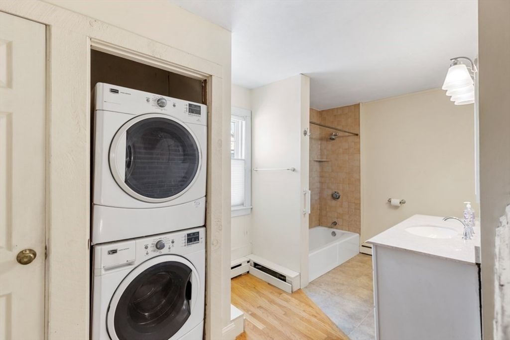 Bathroom, Interior, Utility Closets, Washer, Wood Texture Flooring