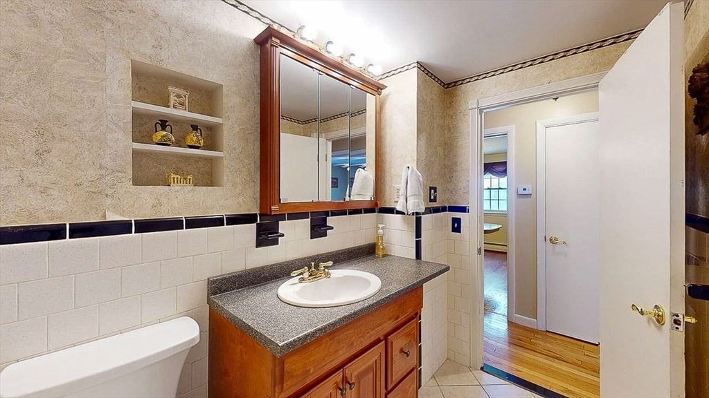 Bathroom, Interior, Wood Texture Flooring