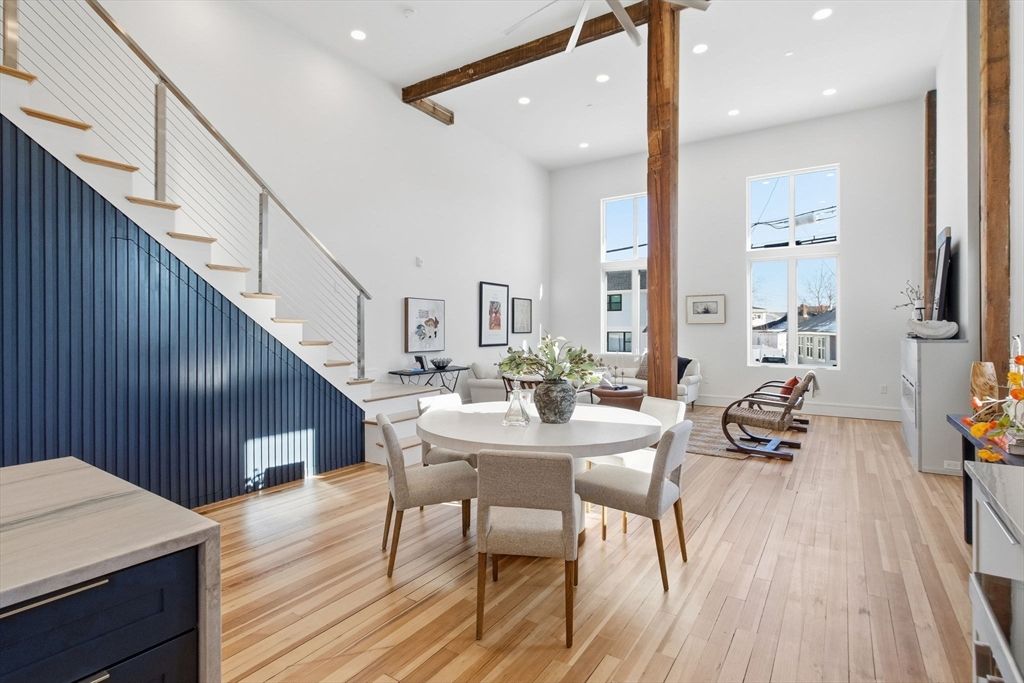 Dining room, Interior, Recessed Lighting, Wooden Beams, Wood Texture Flooring