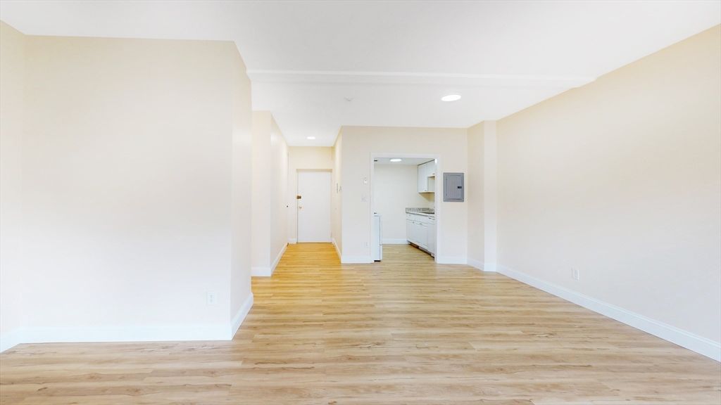 Empty room, Interior, Kitchen, Recessed Lighting, Wood Texture Flooring
