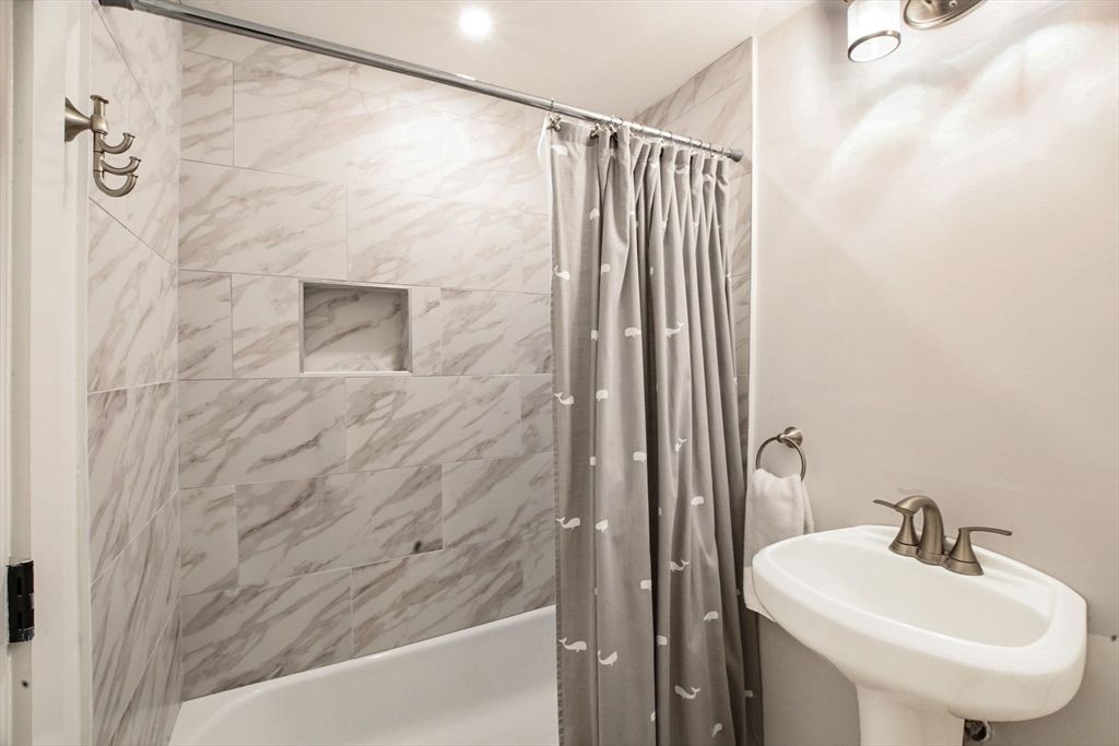 Bathroom, Interior, Marble Walls