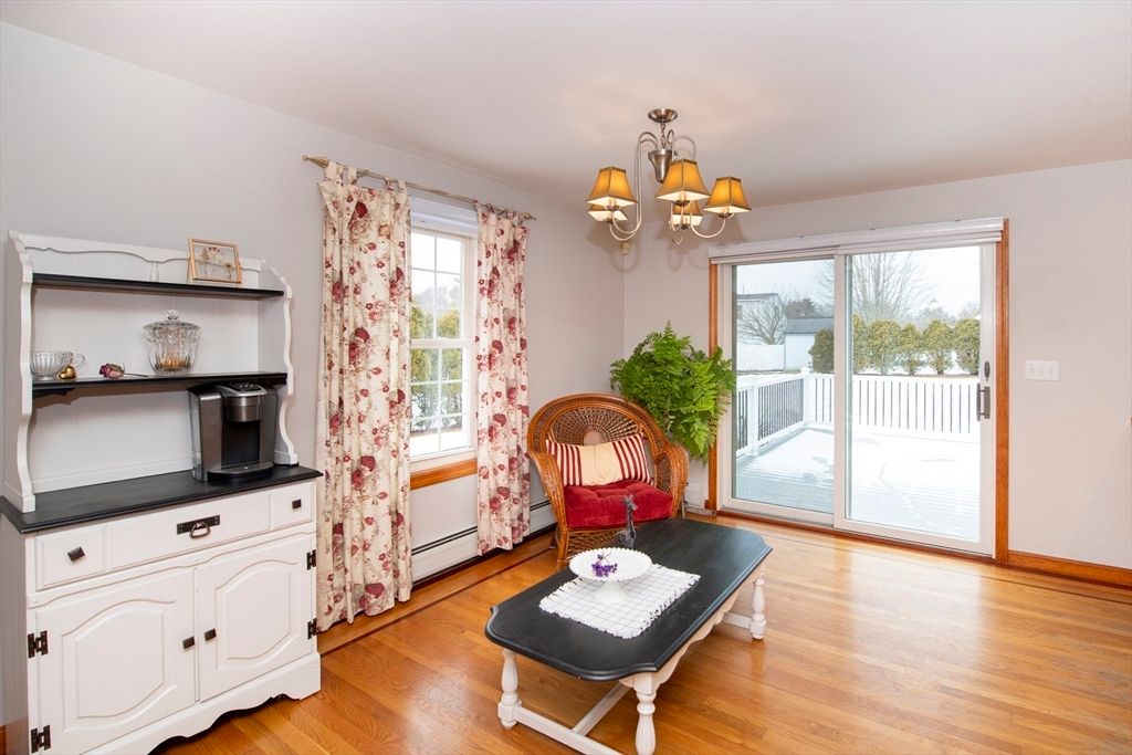 Chandelier, Interior, Wood Texture Flooring