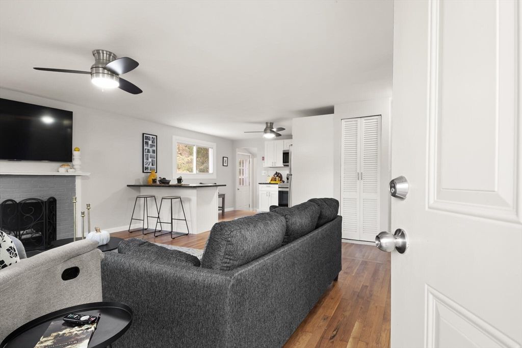 Fireplace, Interior, Kitchen, Living room, Wood Texture Flooring