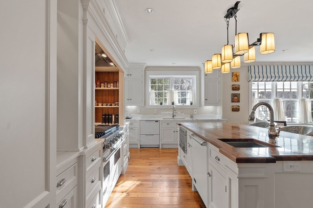 Chandelier, Interior, Kitchen, Pendant Lights, Recessed Lighting, Wood Texture Flooring