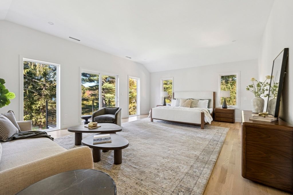 Bedroom, Interior, Living room, Recessed Lighting, Wood Texture Flooring