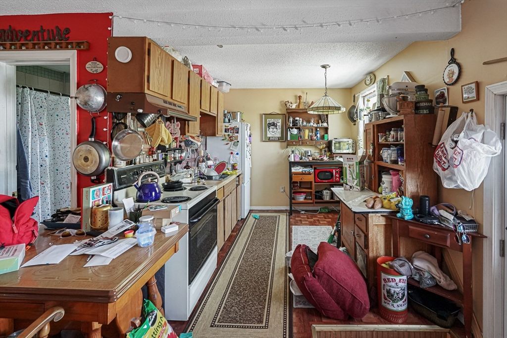 Interior, Kitchen, Pendant Lights