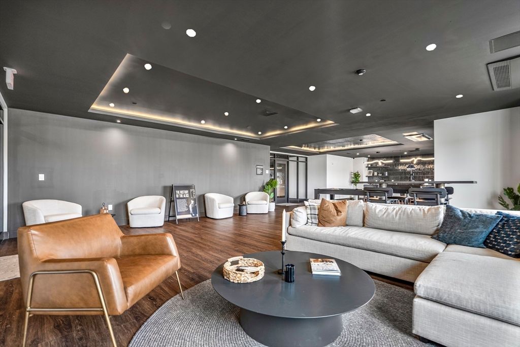 Dining room, Interior, Living room, Recessed Lighting, Wood Texture Flooring