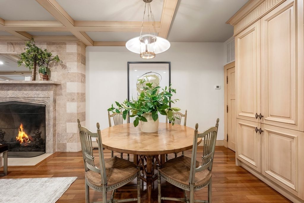 Dining room, Fireplace, Interior, Pendant Lights, Wood Texture Flooring